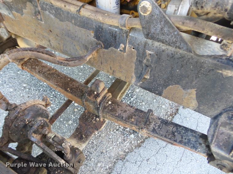 image for item AG9368 2000 Sterling L7501 oil distributor truck