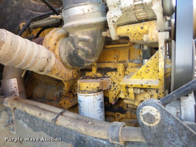 image for item AG9368 2000 Sterling L7501 oil distributor truck