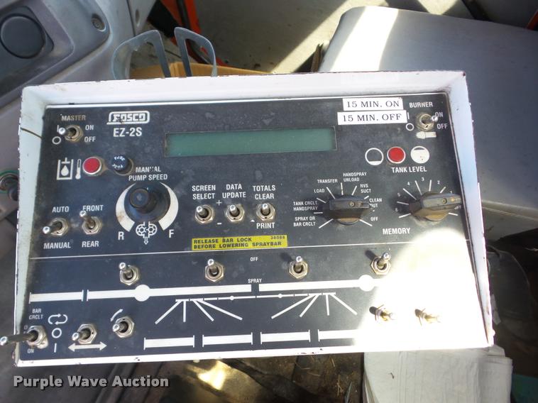 image for item AG9368 2000 Sterling L7501 oil distributor truck