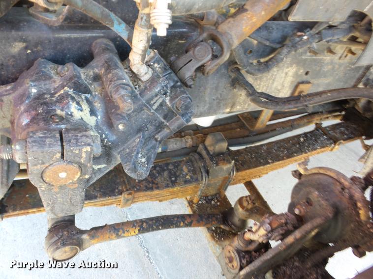 image for item AG9369 2000 Sterling L7500 oil distributor truck