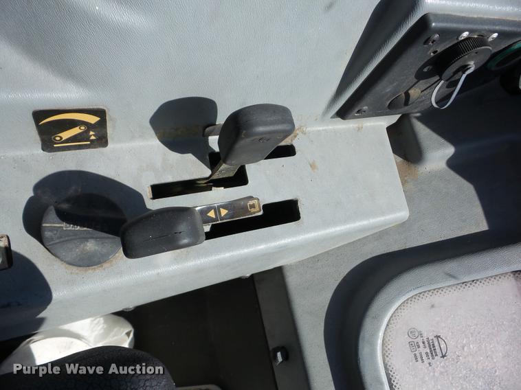 image for item AG9373 2003 Massey Ferguson 4345 tractor