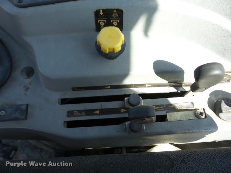 image for item AG9373 2003 Massey Ferguson 4345 tractor