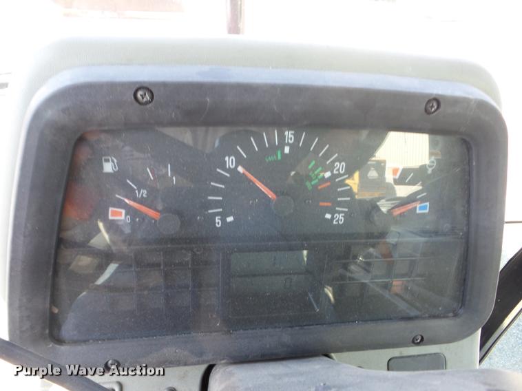 image for item AG9373 2003 Massey Ferguson 4345 tractor