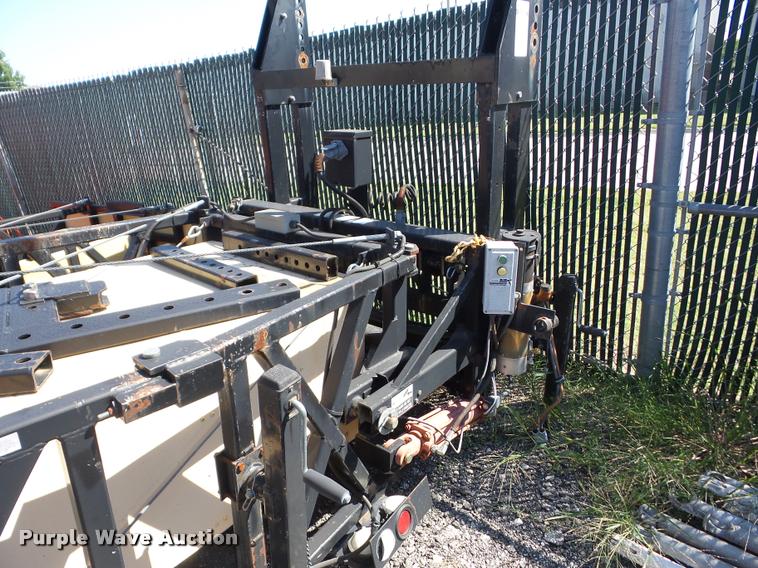 image for item AG9379 2002 Enabs Safe-Stop TMA8290 crash attenuator