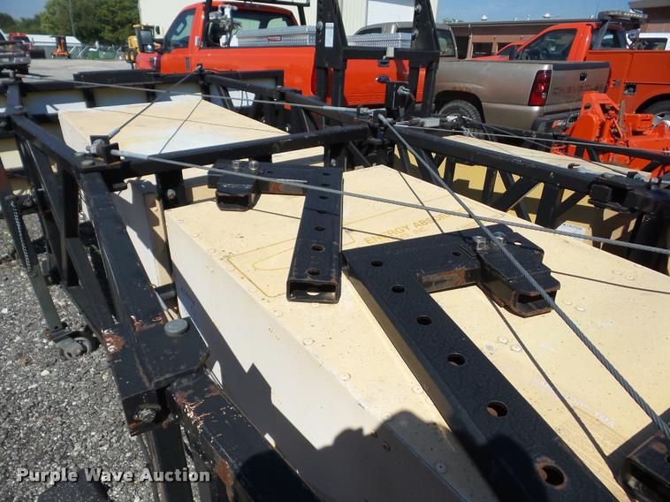 image for item AG9379 2002 Enabs Safe-Stop TMA8290 crash attenuator