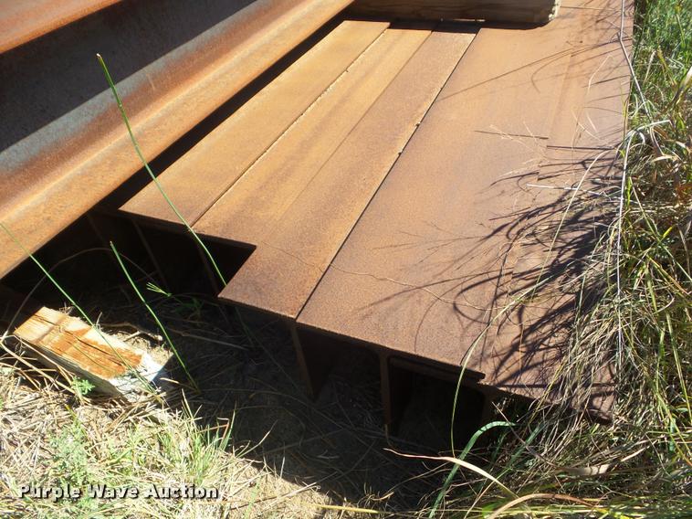 image for item AP9628 Approximately 114 H-beams