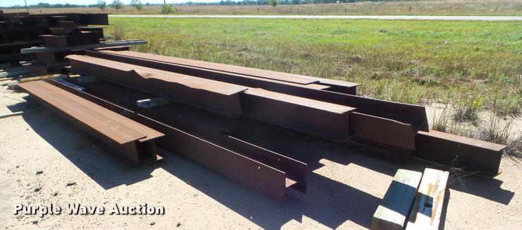 image for item AP9628 Approximately 114 H-beams
