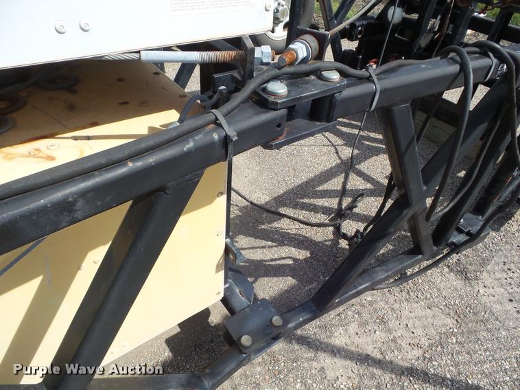 image for item AP9636 1999 Enabs Safe-Stop TTMA8290LC crash attenuator