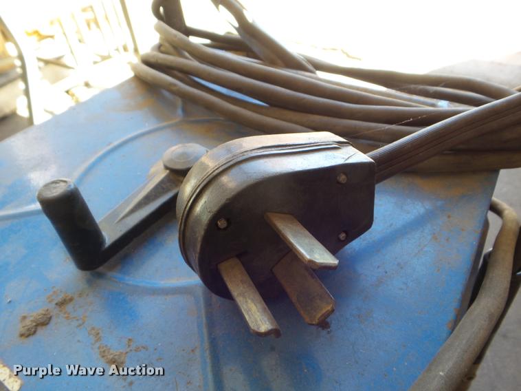 image for item AP9703 Miller Thunderbolt 225 arc welder