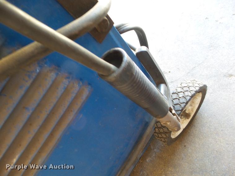 image for item AP9703 Miller Thunderbolt 225 arc welder