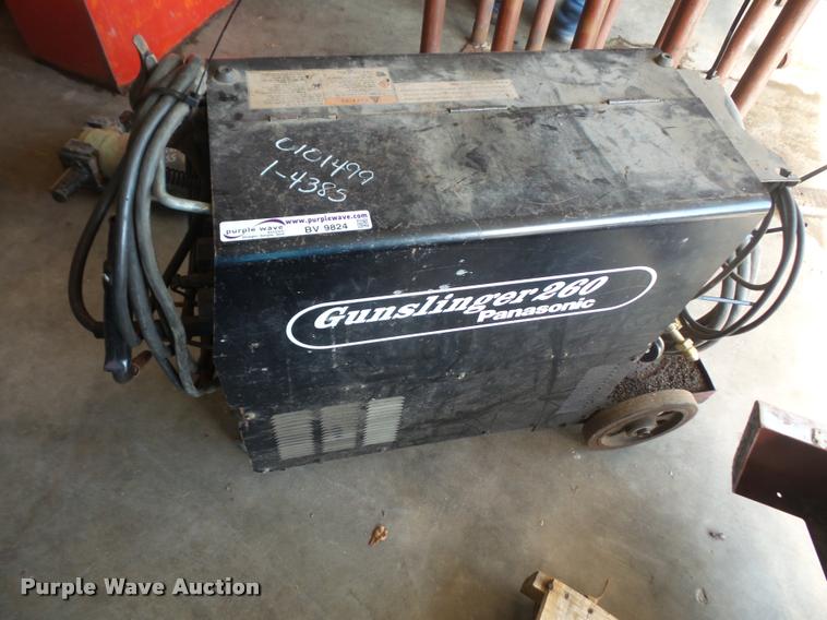image for item BV9824 1999 Panasonic Gunslinger 260 welder