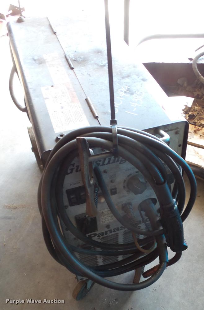 image for item BV9824 1999 Panasonic Gunslinger 260 welder