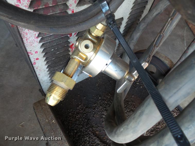 image for item BV9824 1999 Panasonic Gunslinger 260 welder