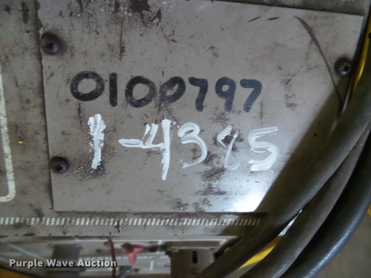 image for item BV9842 1997 Esab 250 arc welder