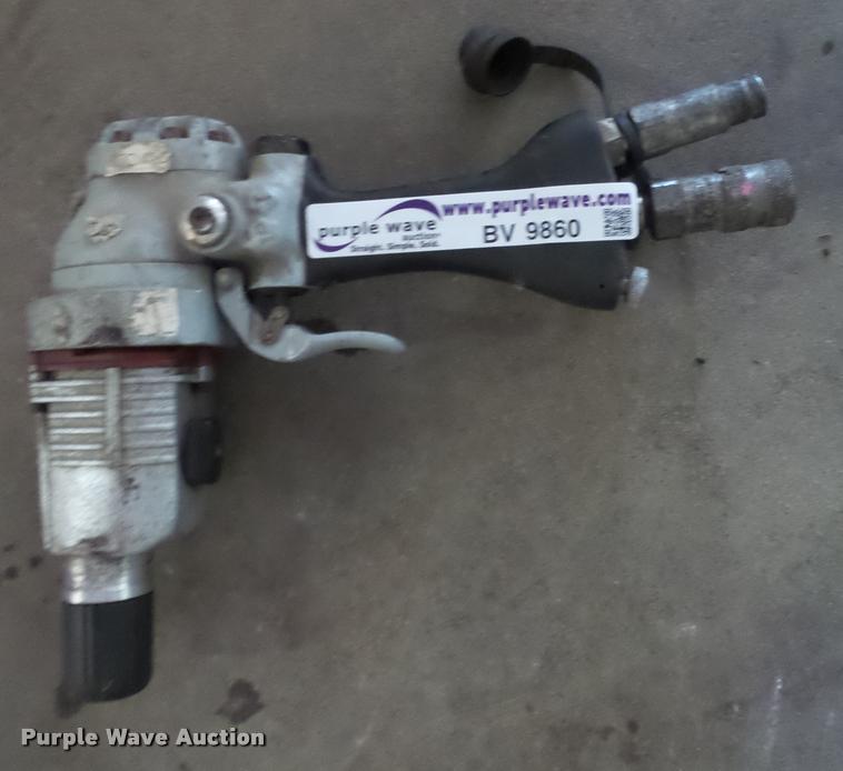 Fairmont hydraulic drill in Topeka, KS Item BV9860 sold Purple Wave