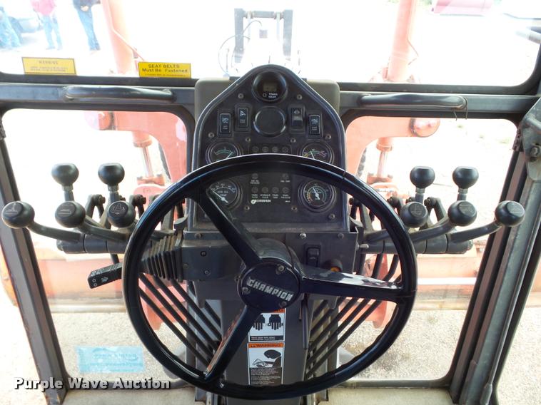 image for item DA4534 2000 Champion 710A Series 6 motor grader