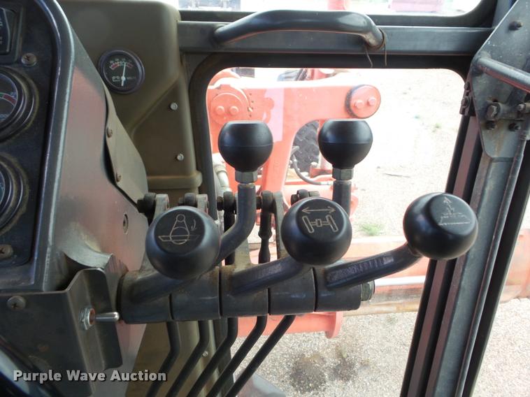 image for item DA4534 2000 Champion 710A Series 6 motor grader