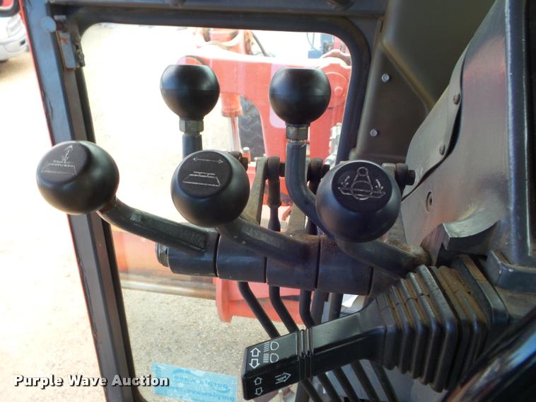 image for item DA4534 2000 Champion 710A Series 6 motor grader