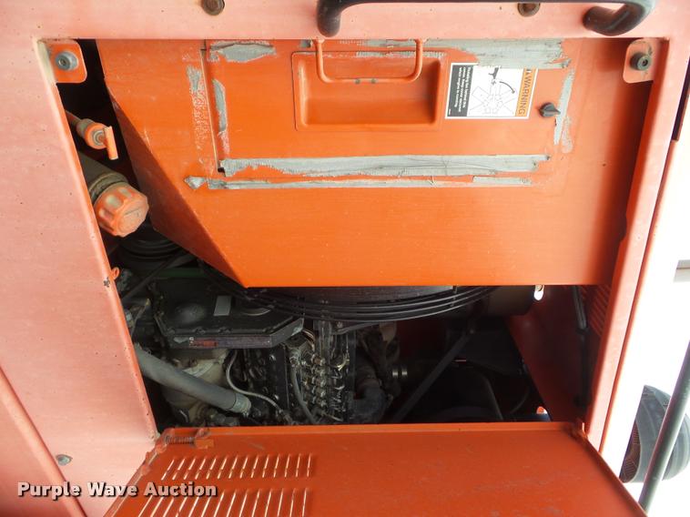 image for item DA4534 2000 Champion 710A Series 6 motor grader