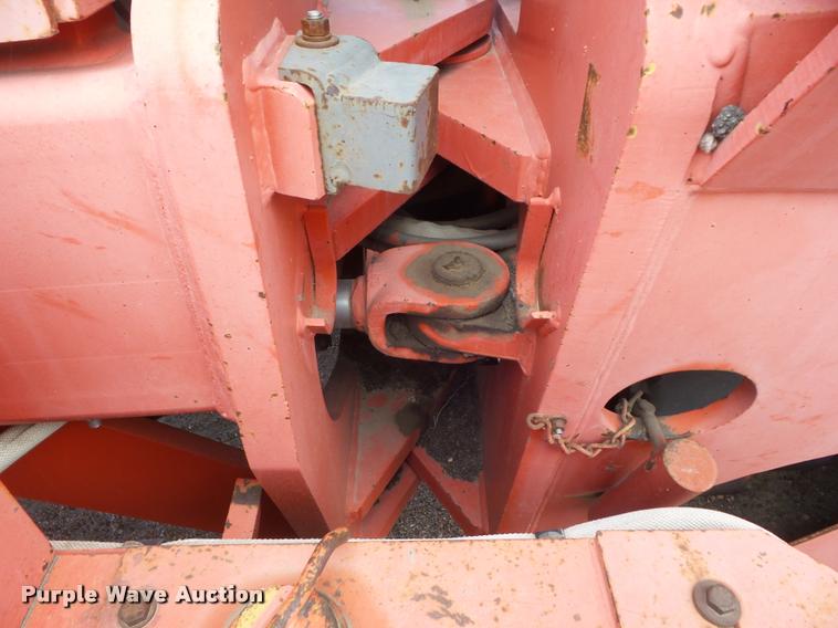 image for item DA4534 2000 Champion 710A Series 6 motor grader