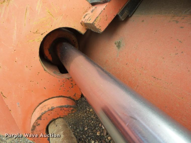 image for item DA4534 2000 Champion 710A Series 6 motor grader