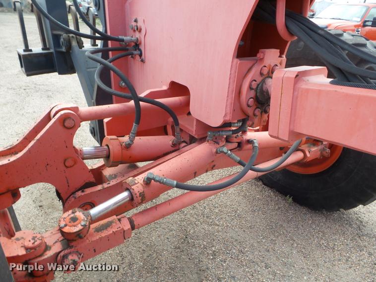 image for item DA4534 2000 Champion 710A Series 6 motor grader