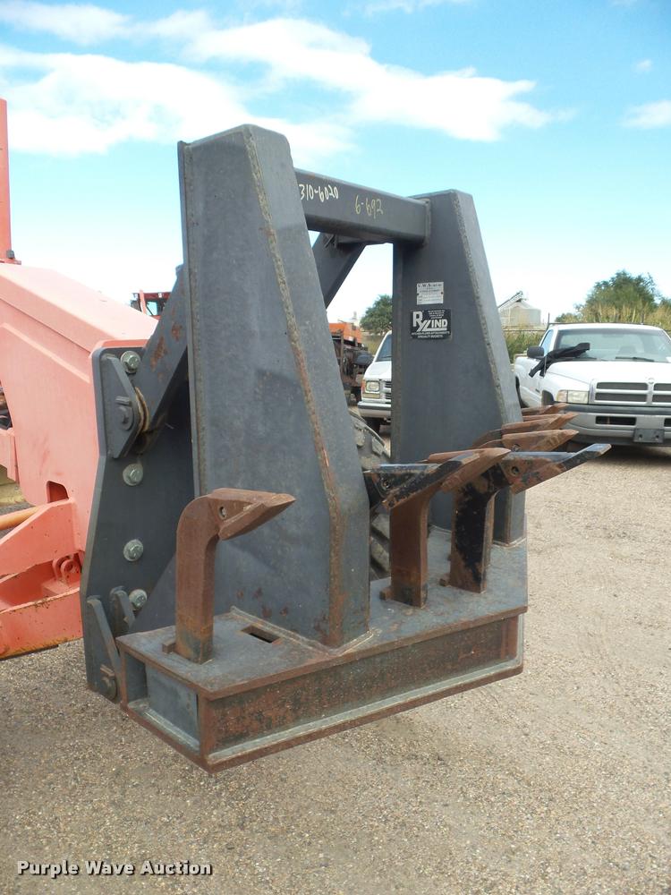 image for item DA4534 2000 Champion 710A Series 6 motor grader