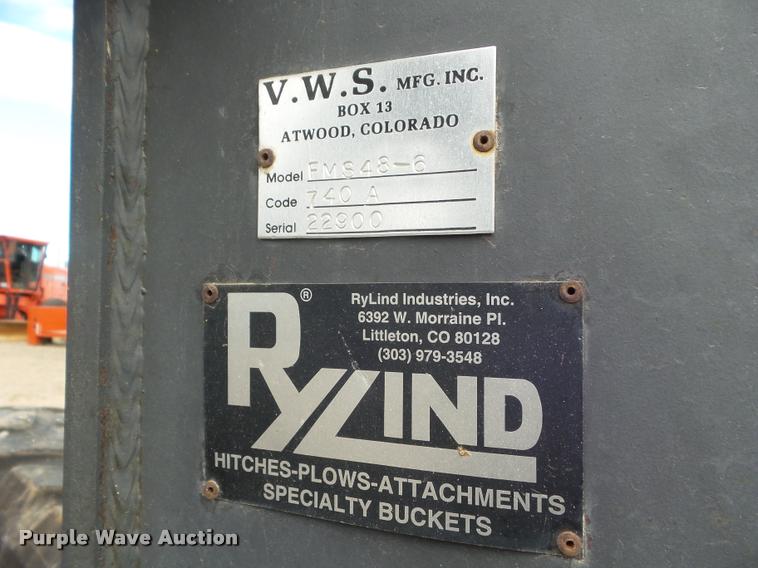 image for item DA4534 2000 Champion 710A Series 6 motor grader