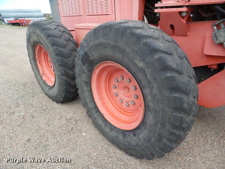 image for item DA4534 2000 Champion 710A Series 6 motor grader