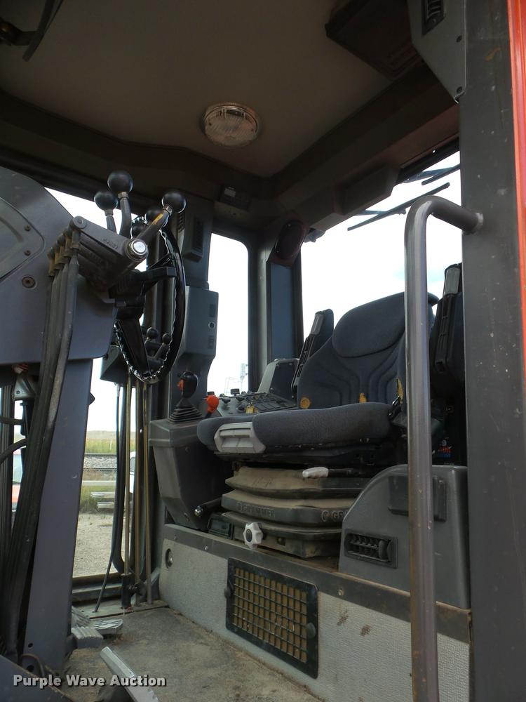 image for item DA4535 2000 Champion 710A Series 6 motor grader