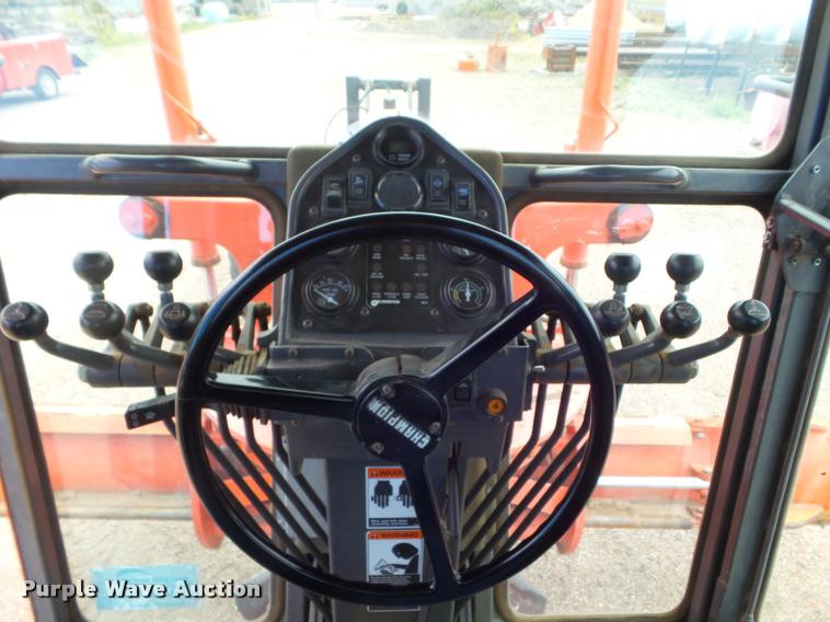 image for item DA4535 2000 Champion 710A Series 6 motor grader