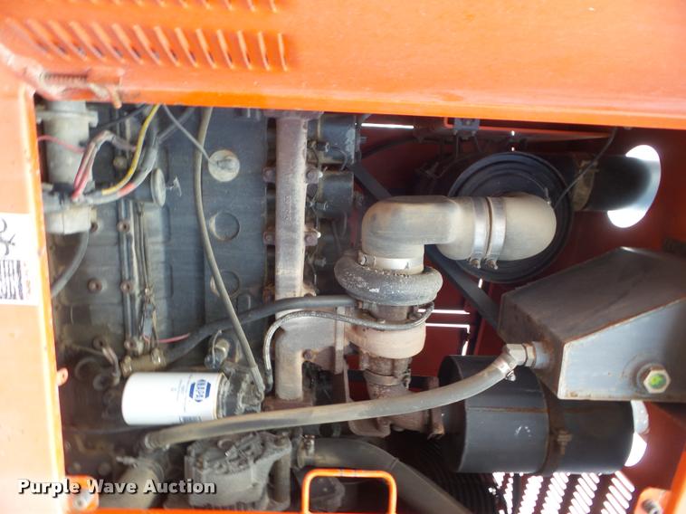 image for item DA4535 2000 Champion 710A Series 6 motor grader