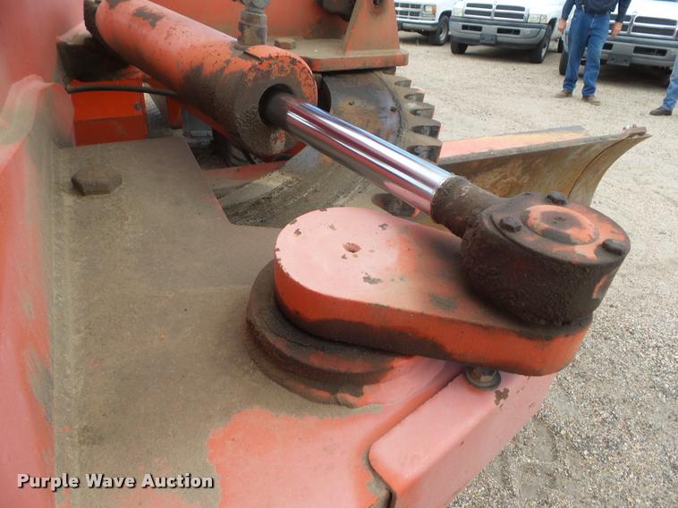 image for item DA4535 2000 Champion 710A Series 6 motor grader