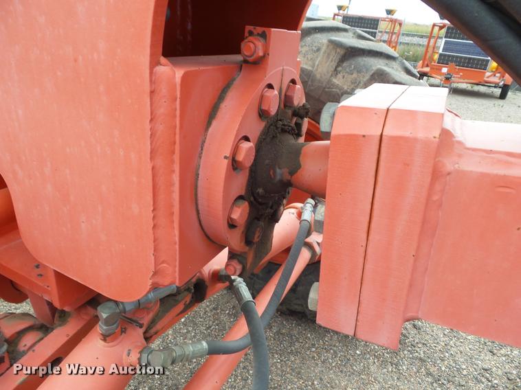 image for item DA4535 2000 Champion 710A Series 6 motor grader