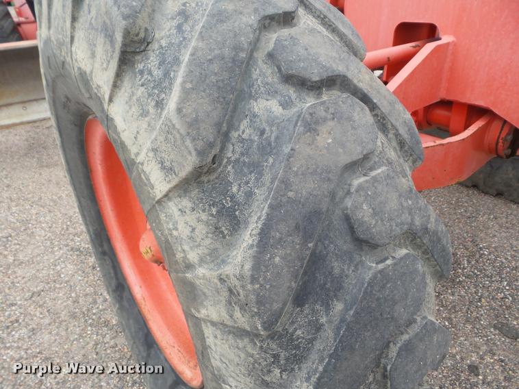 image for item DA4535 2000 Champion 710A Series 6 motor grader