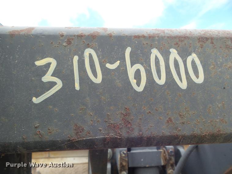 image for item DA4535 2000 Champion 710A Series 6 motor grader