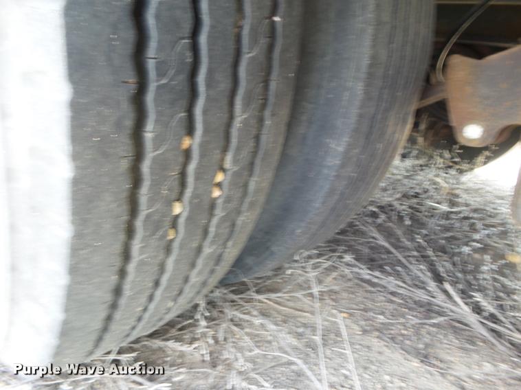 image for item DA4537 1991 Landoll 345-31 tilt deck equipment trailer