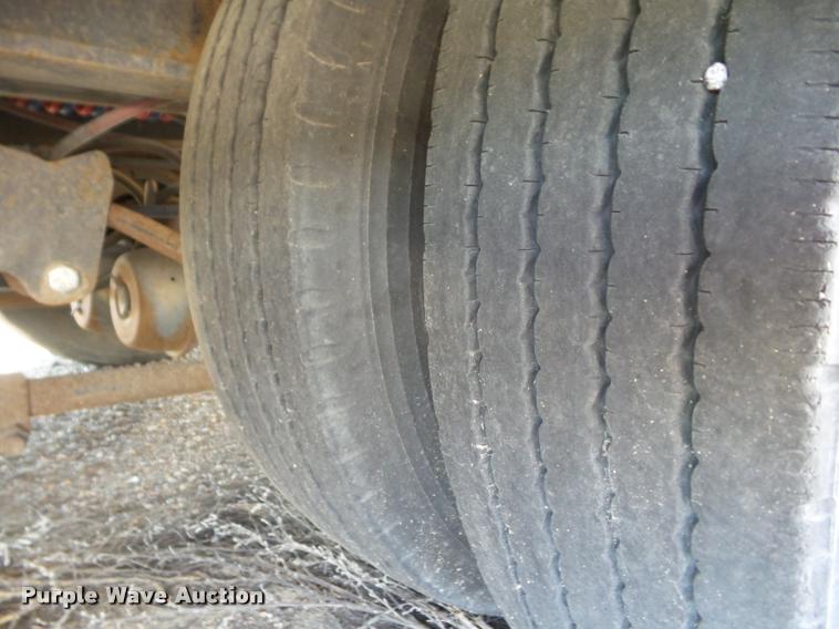 image for item DA4537 1991 Landoll 345-31 tilt deck equipment trailer