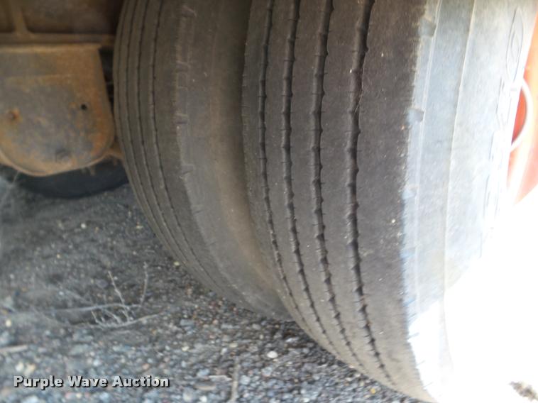 image for item DA4537 1991 Landoll 345-31 tilt deck equipment trailer