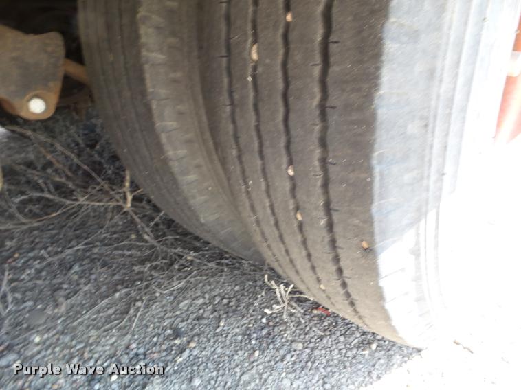 image for item DA4537 1991 Landoll 345-31 tilt deck equipment trailer