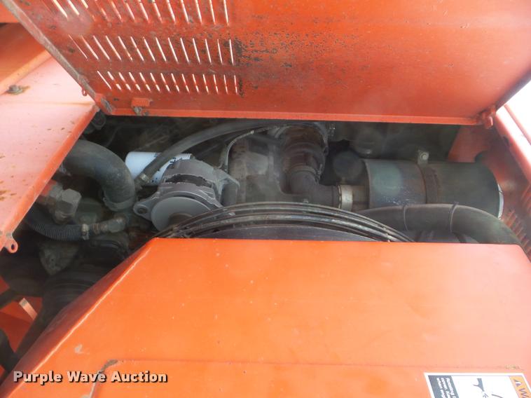 image for item DA4538 2000 Champion 710A Series 6 motor grader