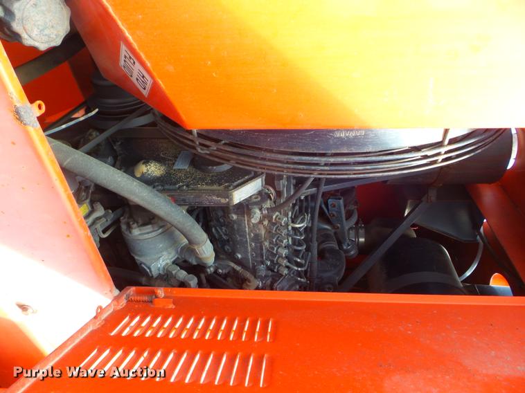 image for item DA4538 2000 Champion 710A Series 6 motor grader