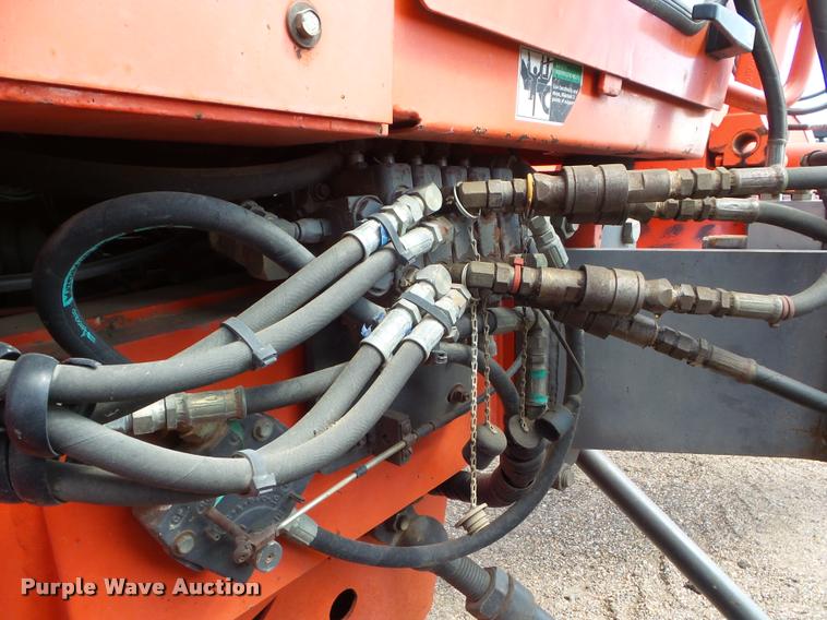 image for item DA4538 2000 Champion 710A Series 6 motor grader