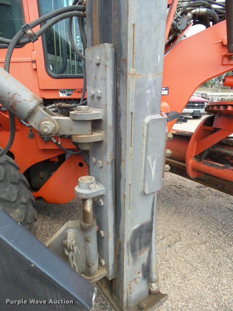 image for item DA4538 2000 Champion 710A Series 6 motor grader