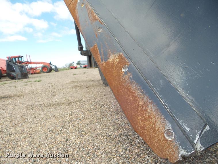 image for item DA4538 2000 Champion 710A Series 6 motor grader