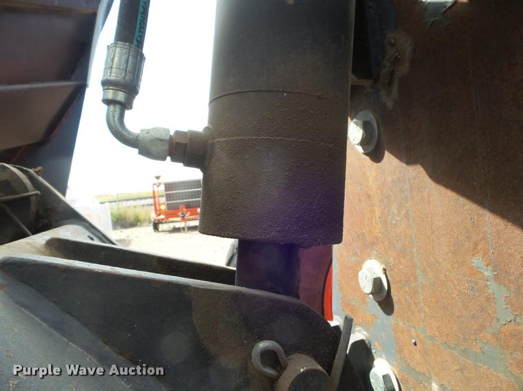 image for item DA4538 2000 Champion 710A Series 6 motor grader