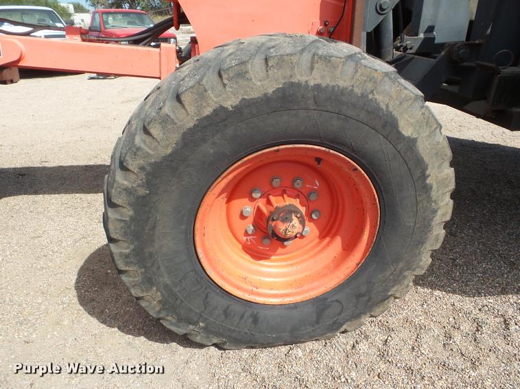 image for item DA4538 2000 Champion 710A Series 6 motor grader