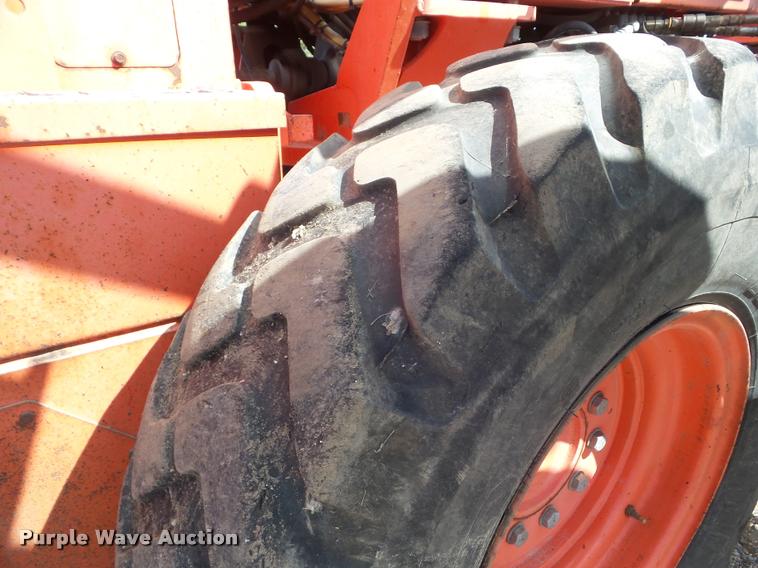 image for item DA4538 2000 Champion 710A Series 6 motor grader