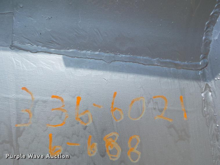 image for item DA4538 2000 Champion 710A Series 6 motor grader