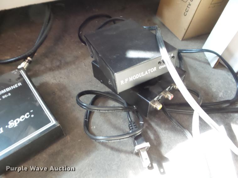 image for item DA9764 Electronics